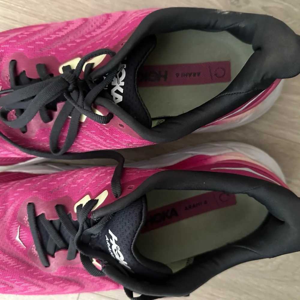 Hoka Women's Running shoes arahi 6 - Picture 5 of 5